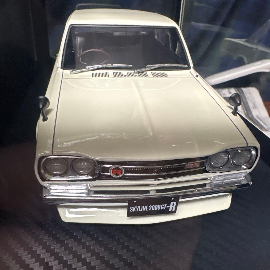 1/18イグニションモデル　スカイラインIG3513 GT-R (PGC10)