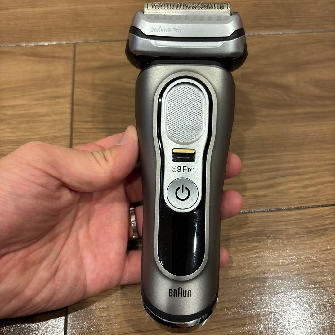 Braun Series 9 Pro メンズ電気シェーバー　3465cc-V