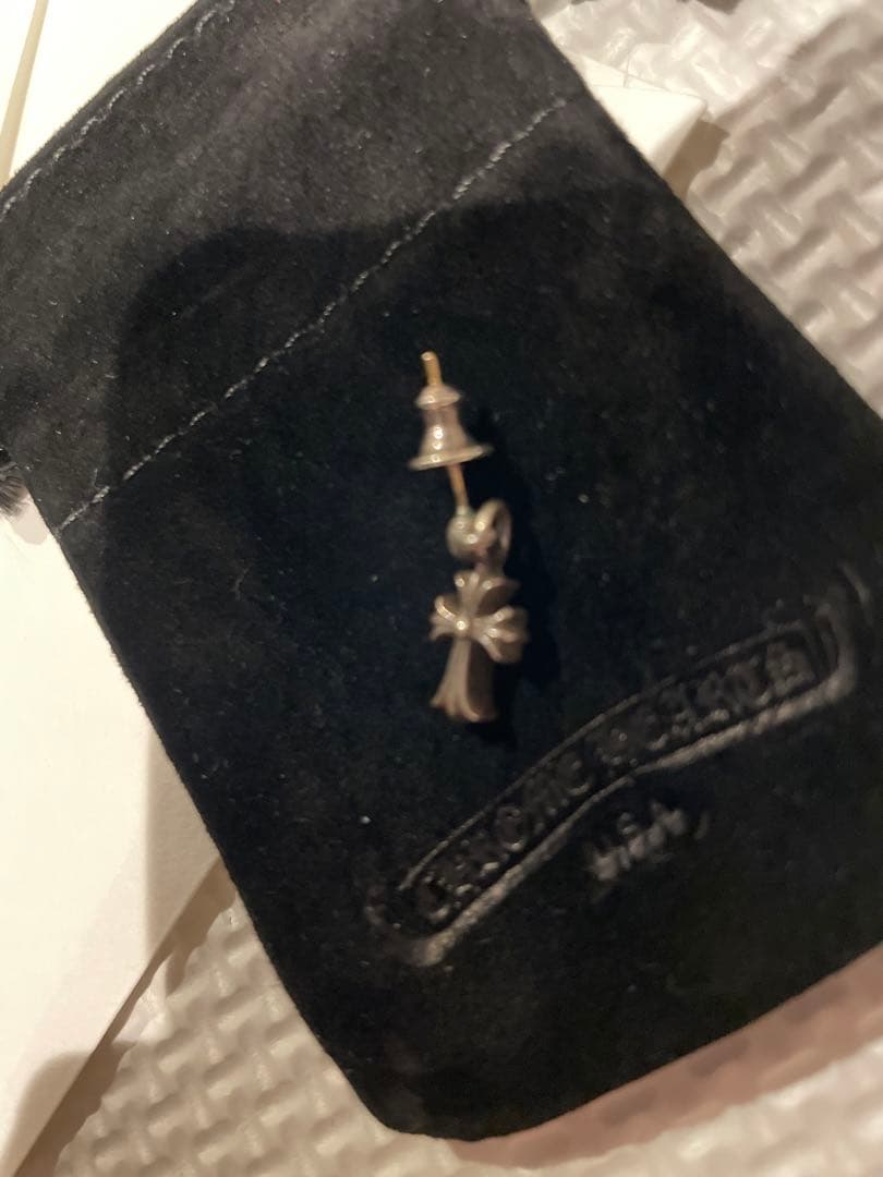 クロムハーツ タイニー スタックCHクロスドロップピアChrome Hearts