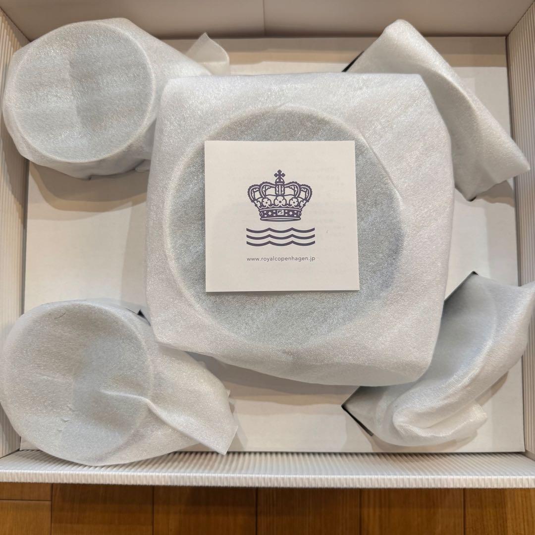【未使用品】ロイヤルコペンハーゲン　カップ&ディッシュセット　2組