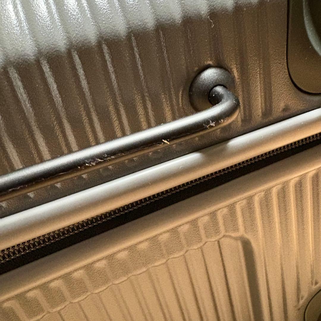 イノベータースーツケース　92L 購入時付属品あり