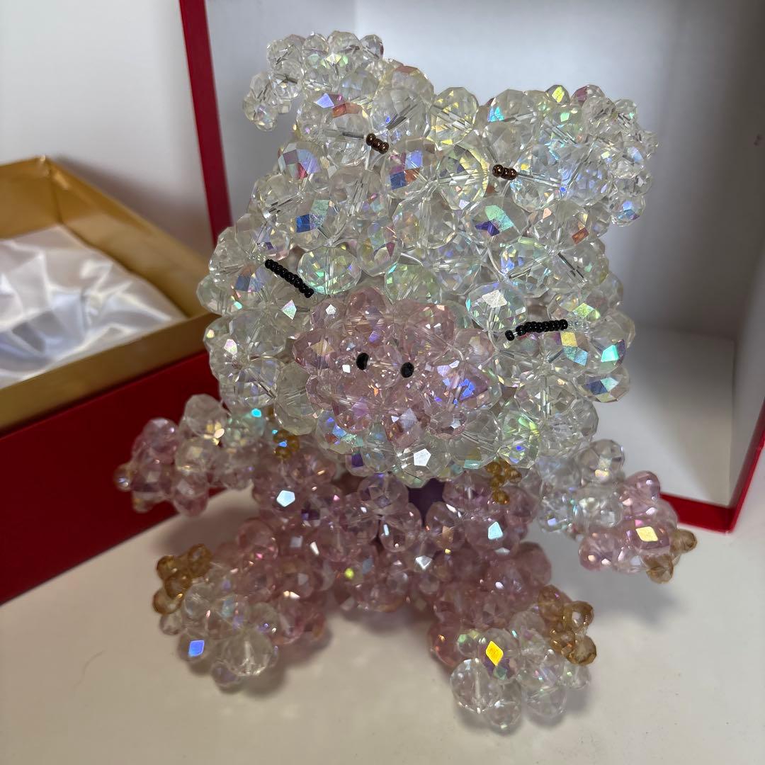 天然石開運　ビーズ　豚さんの中に大玉紫色アメジストor水晶3個入　パワーストーン