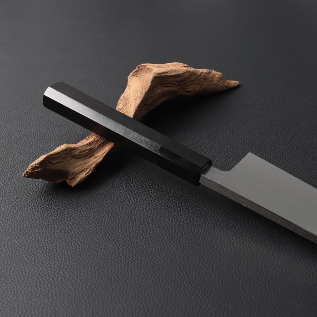 10744鏡面仕上げ 出刃包丁 6寸 刃渡り180 刺身包丁 黒檀黒水牛角八角柄