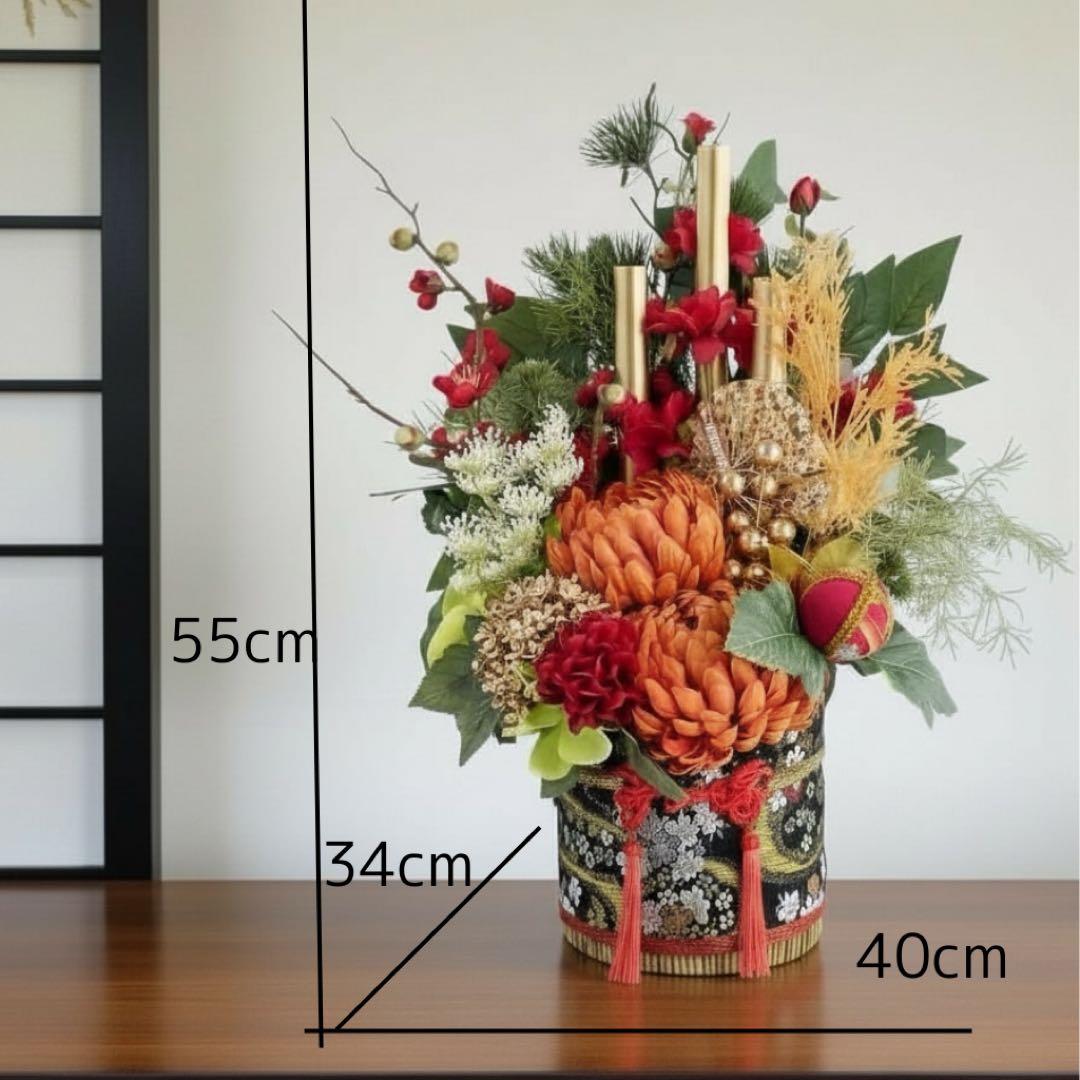 和モダン門松 M｜可憐な花々と竹が奏でる、モカアンドマルシェの迎春アレンジ