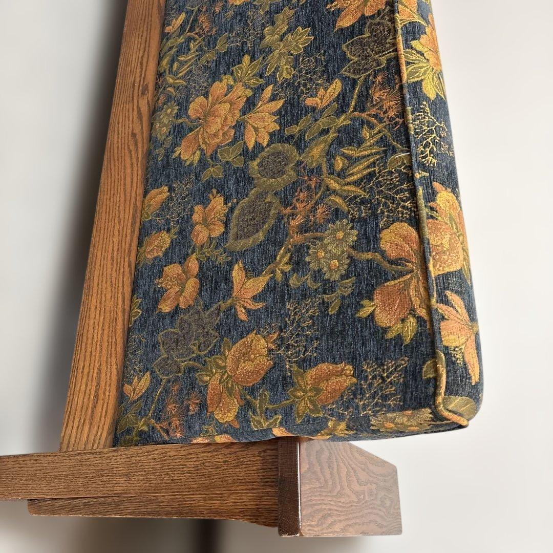 花柄のカジュアル座椅子