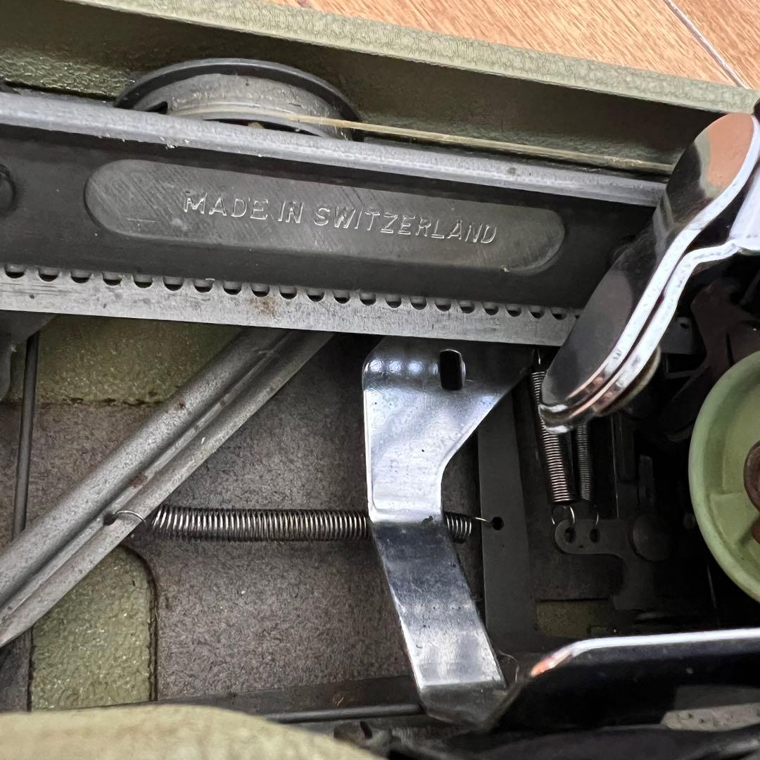 HERMES タイプライター レトロ ヴィンテージ アンティーク　スイス製