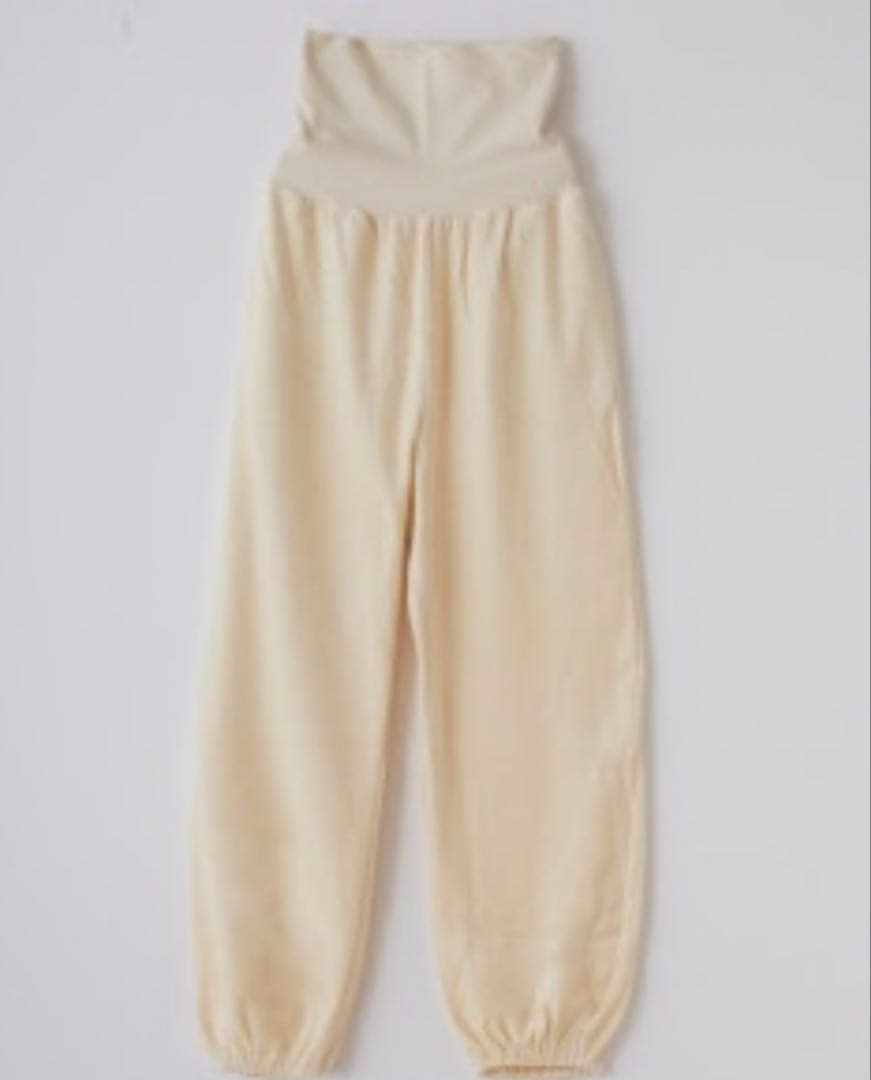 ナナデコール　ベルベットパジャマ上下