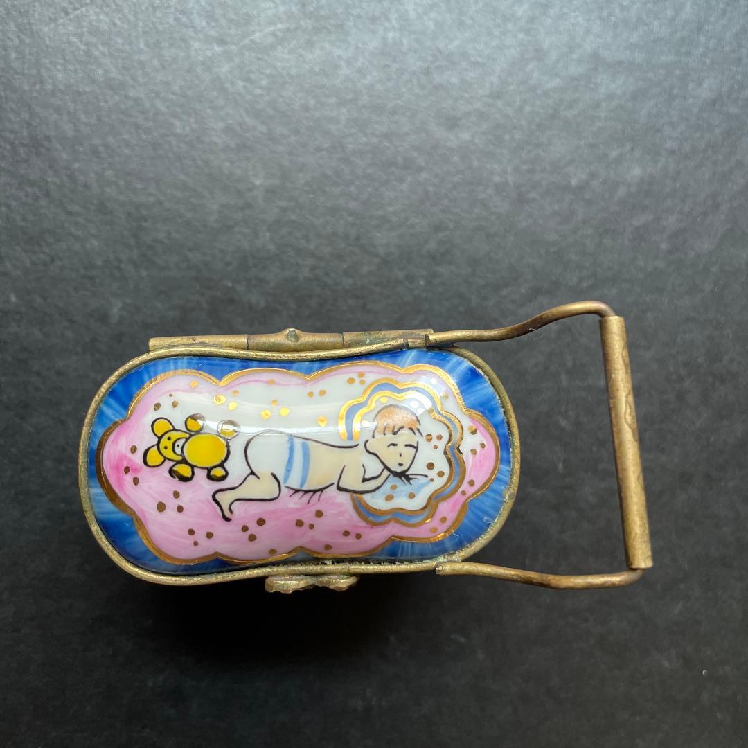 レア　リモージュ　ボックス　ピルケース　可愛いベビーカー