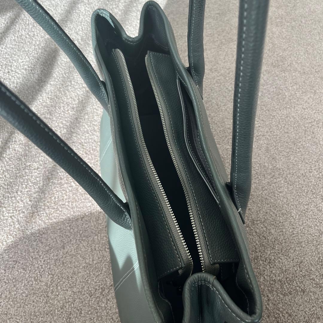 バーニーズニューヨーク　レザートートバッグ　グレー