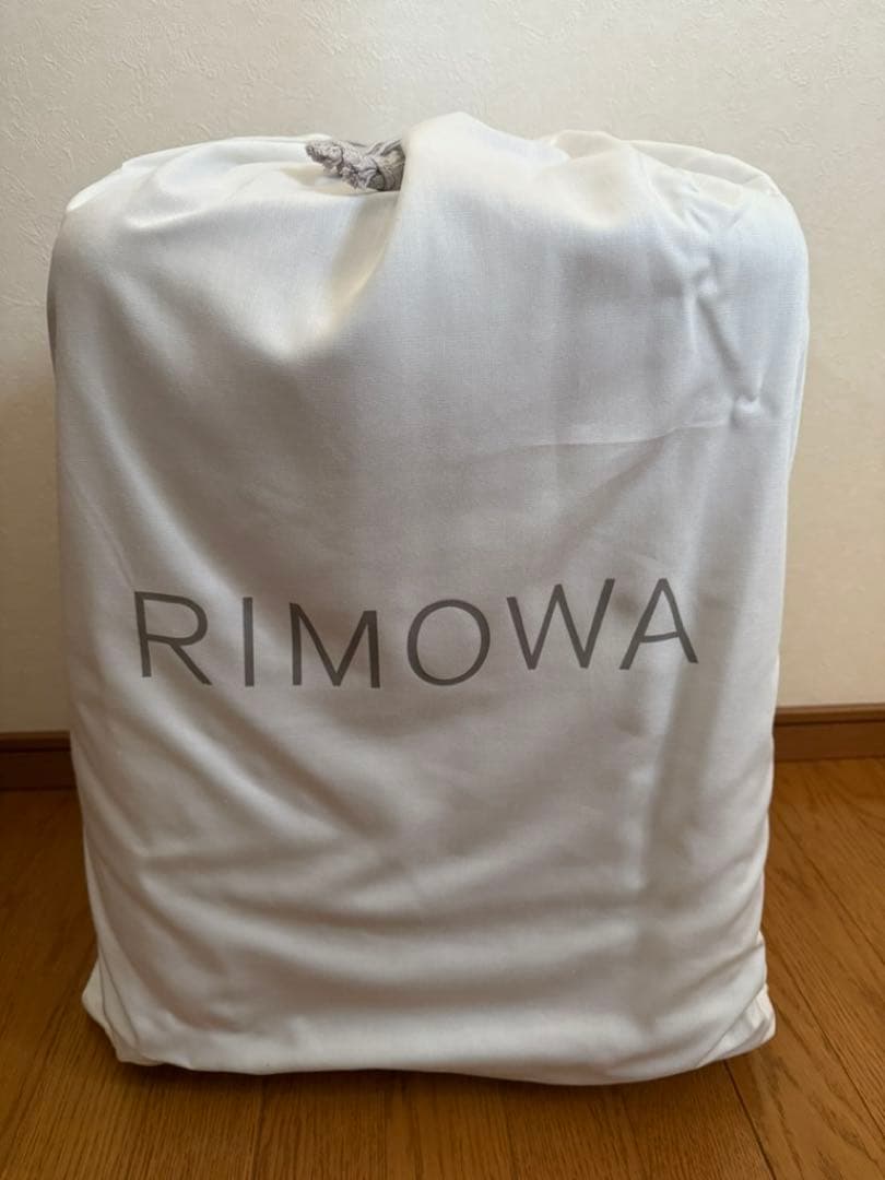 新品未使用　RIMOWA Essential Cabin スレート　グレー