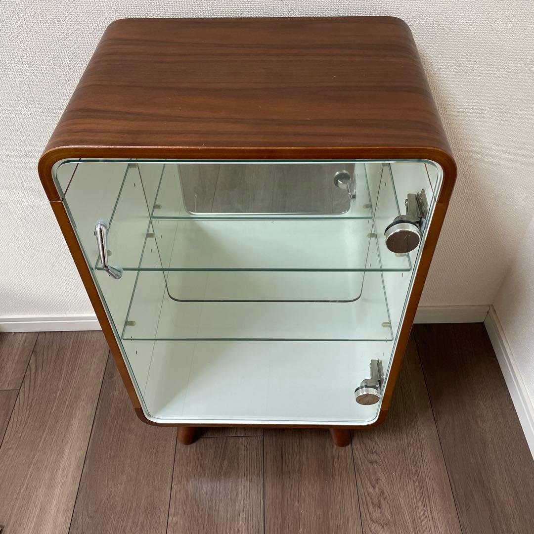 ディスプレイケース　コレクションケース　ショーケース　飾り棚