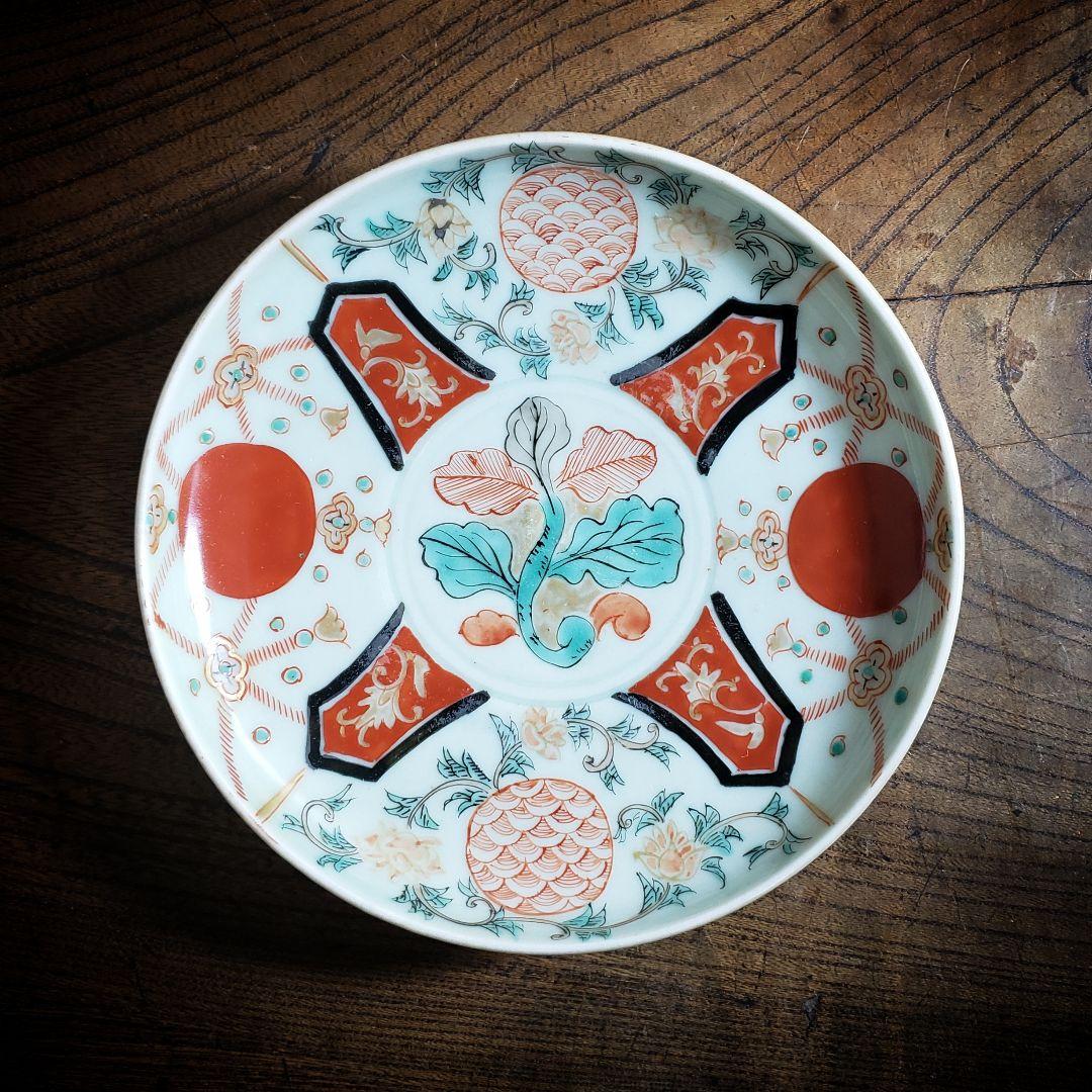 古伊万里　色絵付　中皿　赤絵　薄緑　草文様　希少図　トリアシ　ロ号　明治