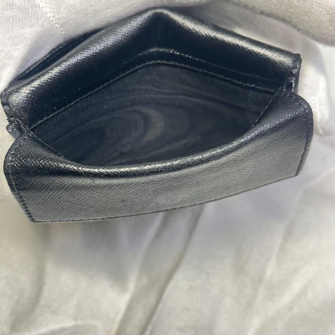 正規品　PRADA プラダ　三つ折り財布　三角プレート　ブラック　ナイロン