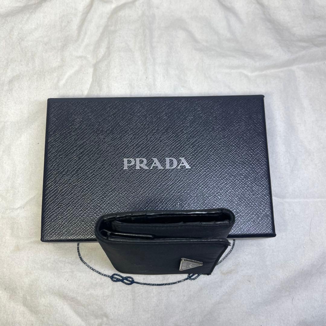 正規品　PRADA プラダ　三つ折り財布　三角プレート　ブラック　ナイロン
