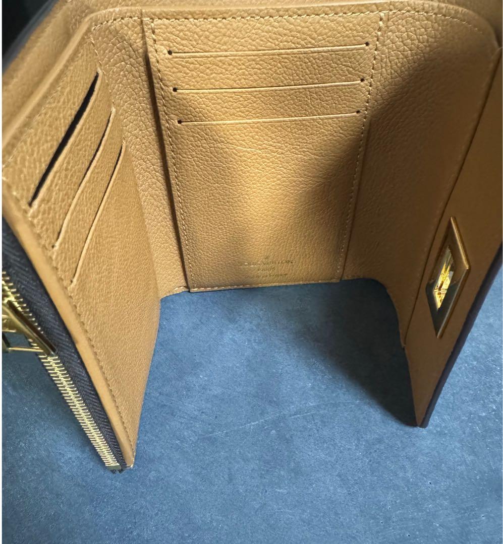 LOUIS VUITTON ルイ ヴィトン 財布 ポルトフォイユ•ヴィクトリーヌ