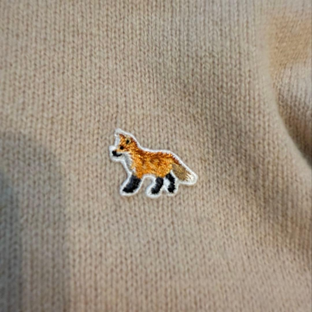 【クリーニング済】メゾンキツネ　ベビーフォックス　ベージュ ニットセーター