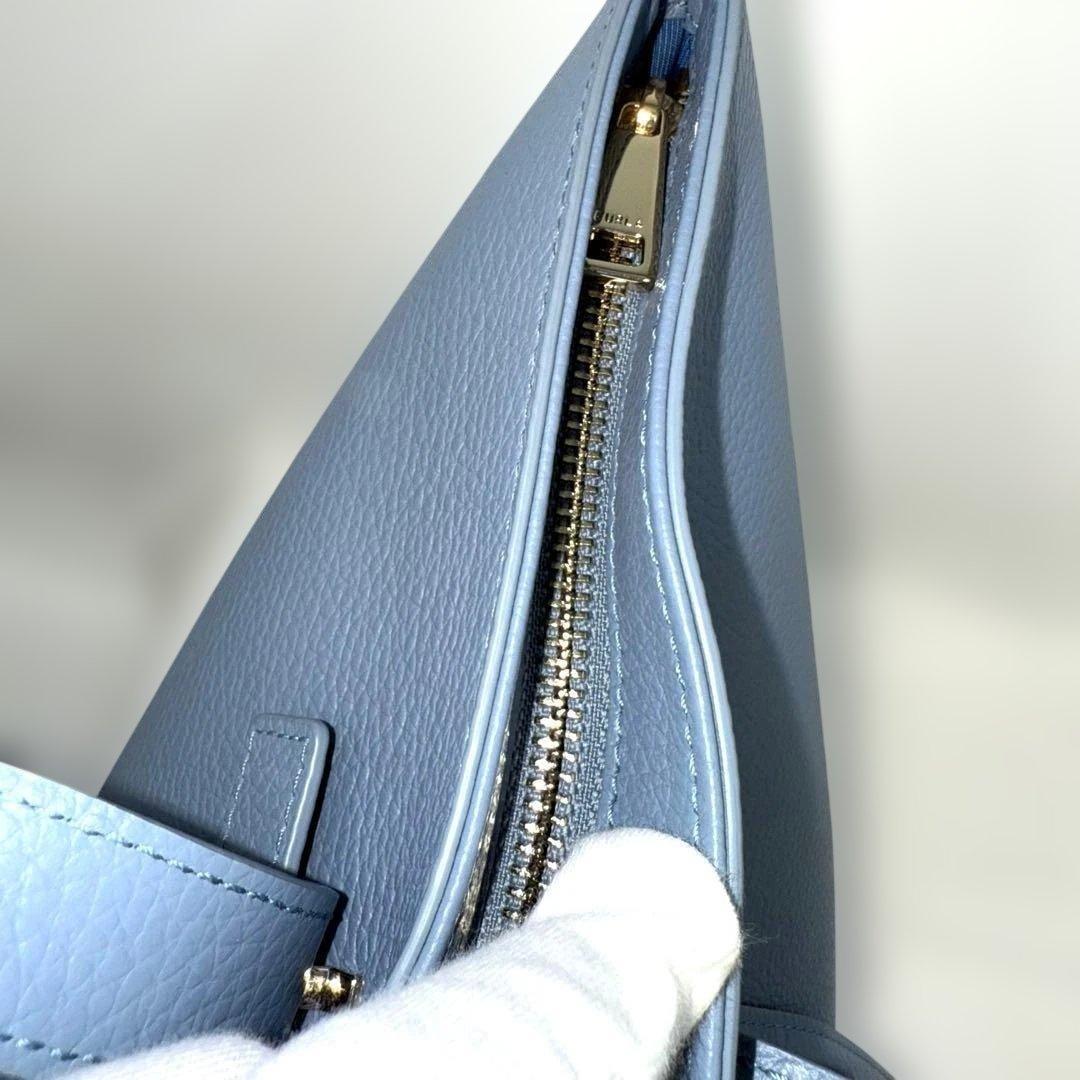 ✨美品✨Furla フルラ Giove トートバッグ A4対応 自立 アイスブル
