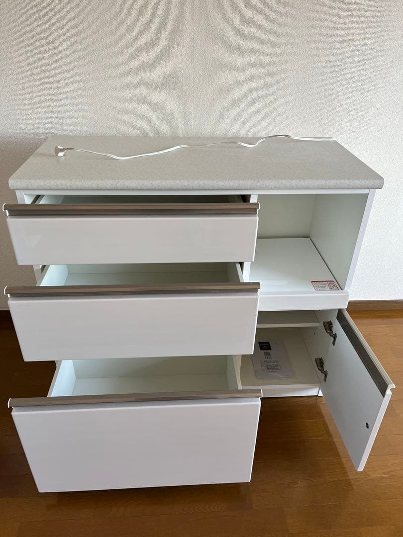 本日最終日【美品】ニトリキッチンカウンター100㎝幅たのメル便代込