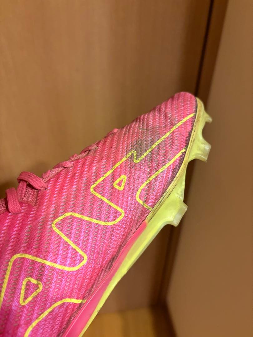 Nike サッカーシューズ・スパイク ピンク