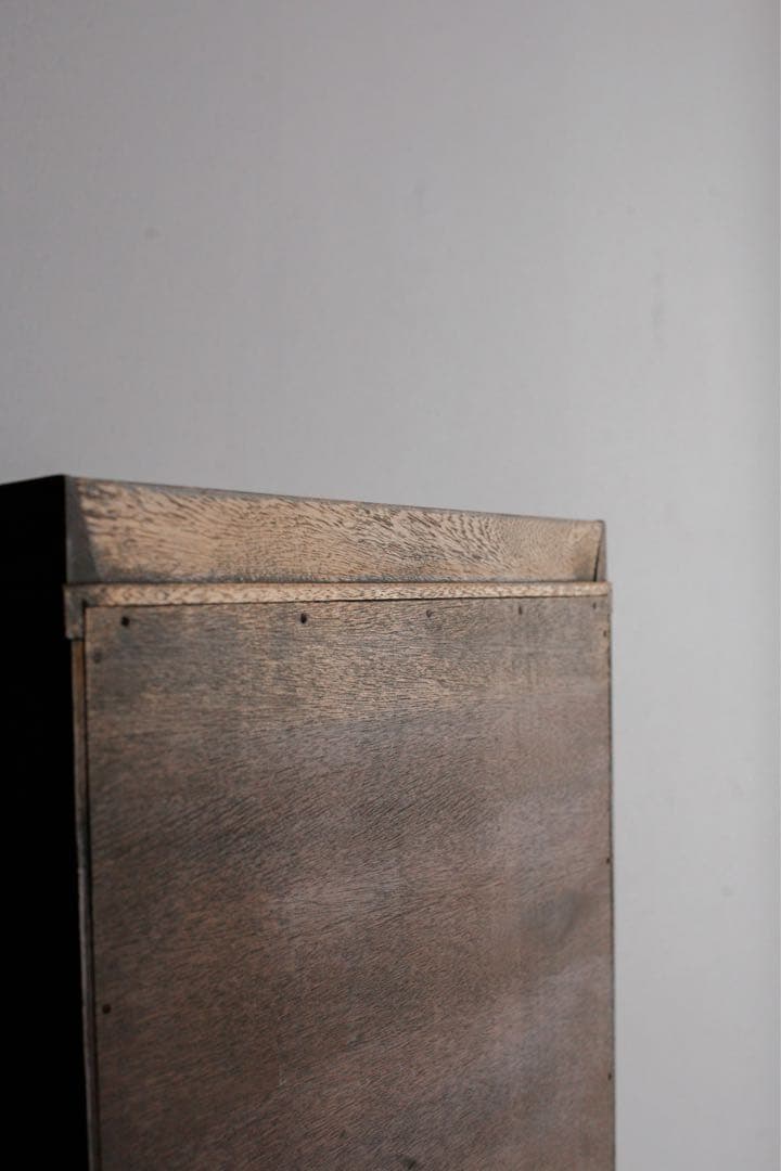 本棚　収納棚　ブックシェルフ キャビネット　ラワン材 古家具　アンティーク家具