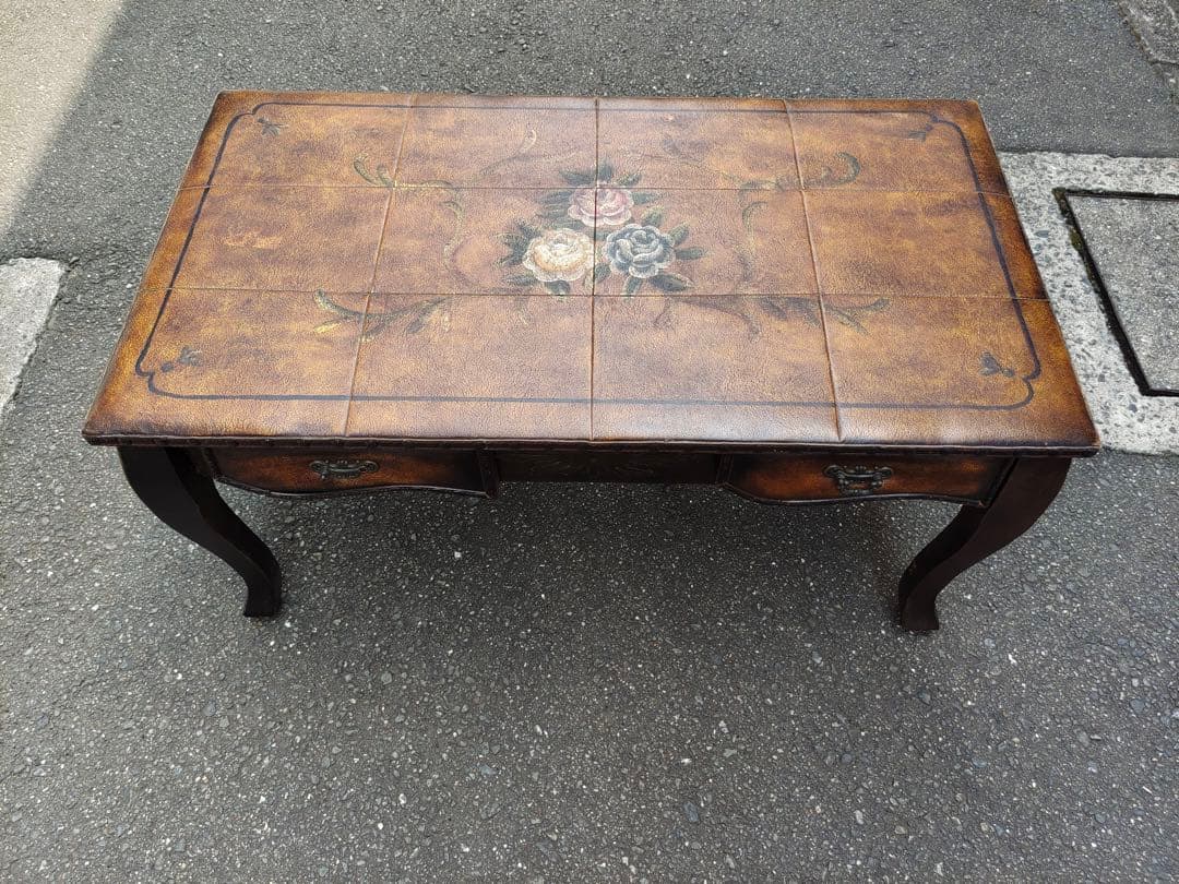 時代家具　猫脚デスク　両面引き出　飾台　西洋っぽい　コーヒーテーブル　店舗什器