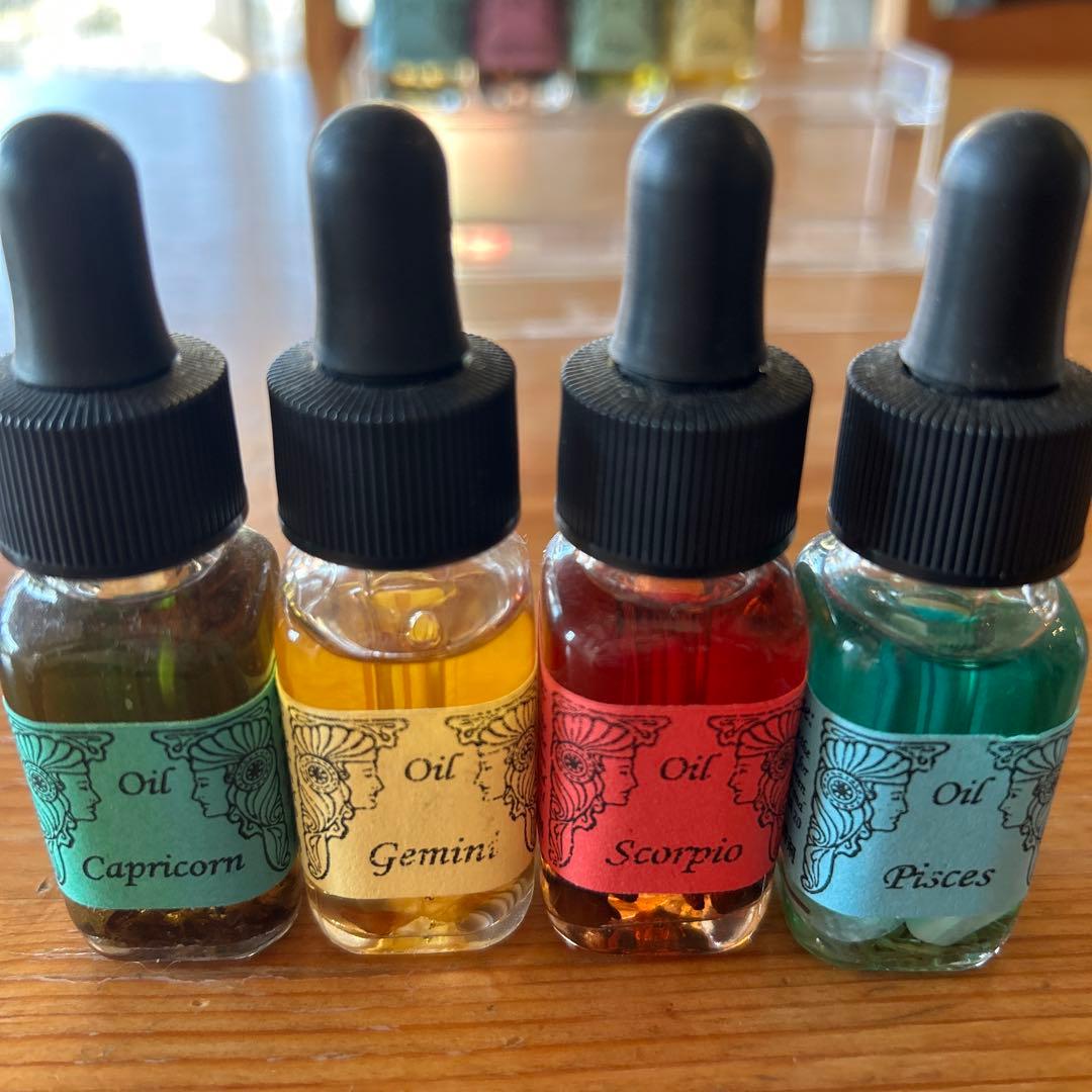 アンシェントメモリーオイル　１２星座オイル　全セット　12本　スポイトフタセット