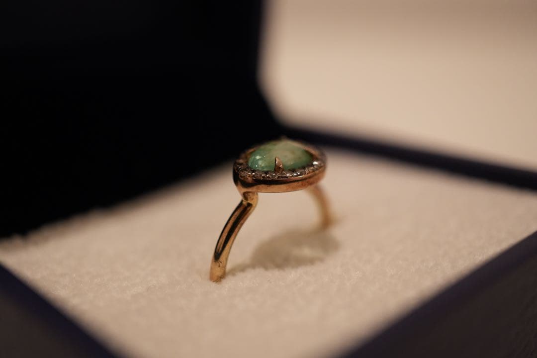 は*ん様 アルティーダウード　エメラルド　ダイヤモンド　リング