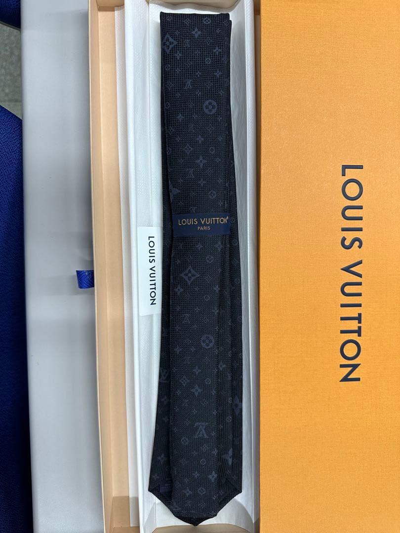 LOUIS VUITTON モノグラム ブラックネクタイ