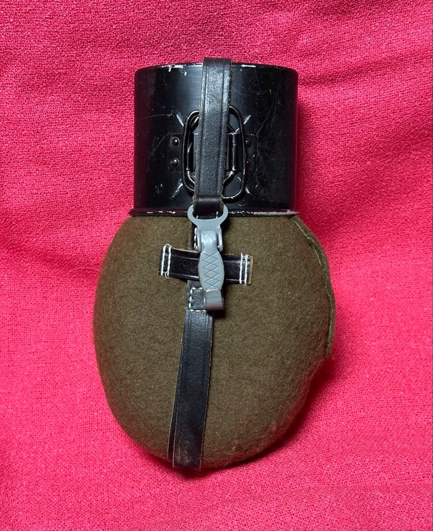 【専用】WWⅡドイツ軍／M31型アルミカップ付水筒＆兵下士官用ストレートスコップ