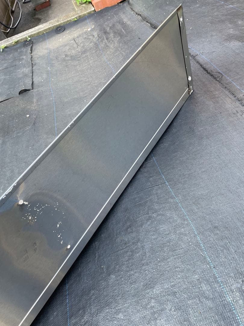 業務用ステンレス壁掛け棚・ステンレス棚（３〕