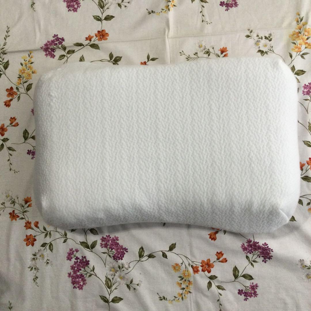 ヒツジのいらない枕－調律－　　枕の高さが調節できるタイプ