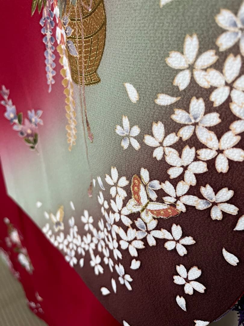 値下げ★ 中古　振袖　仕立て上がり　赤　えんじ色　NO.B12