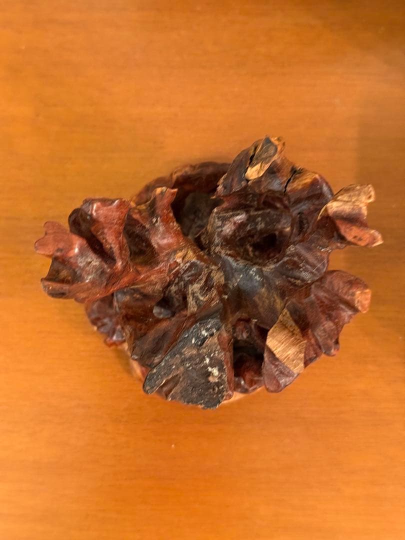 味わい深いなんとも美しい木目の香炉台 盆栽台