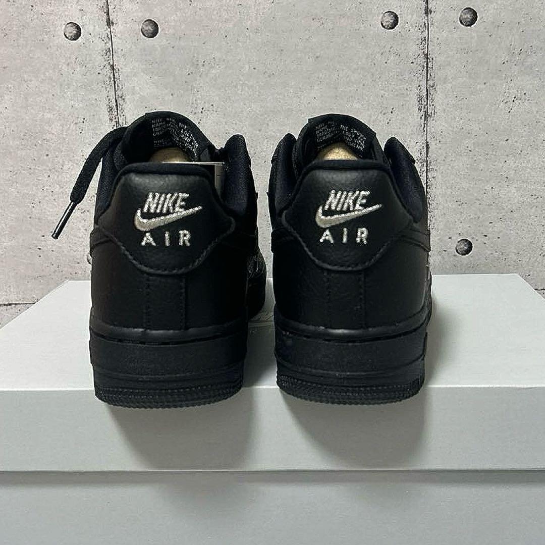 AIR FORCE 1 '07 LX エア フォース 1 ブラック　　23.5