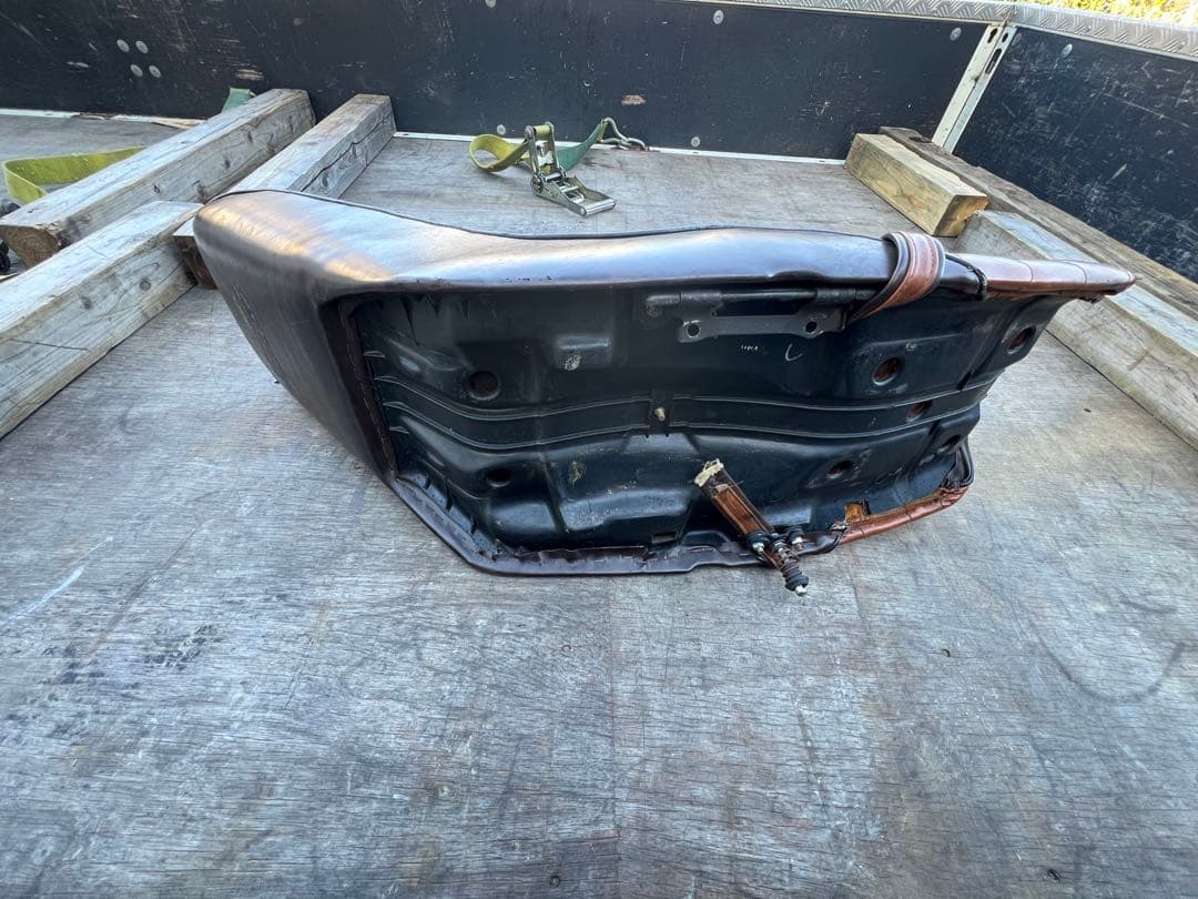 【CBX400F】3段シート　ブラウン　取り付け金具付き