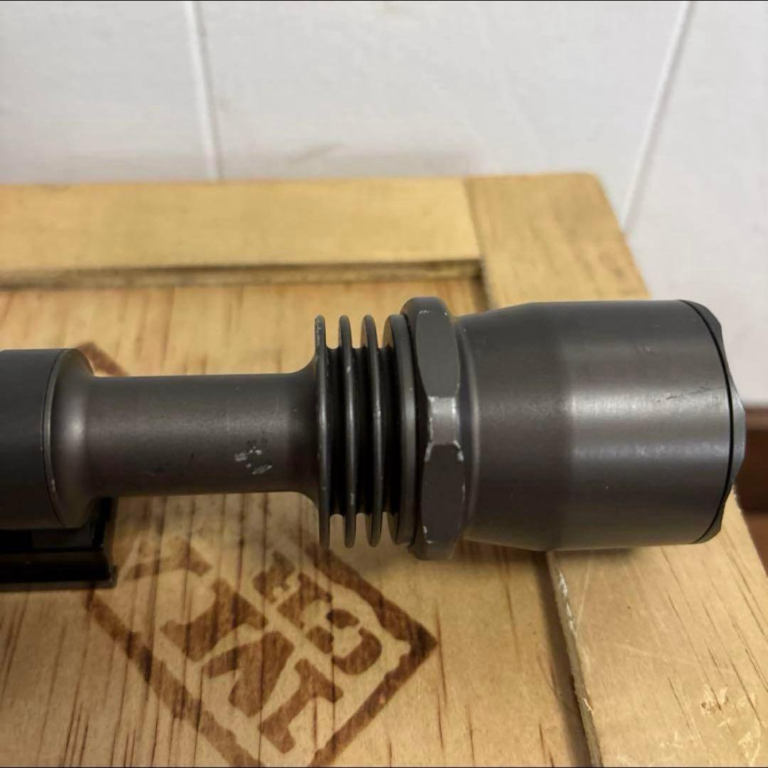 米軍実物　SUREFIRE M962 WEAPON LIGHT SYSTEM