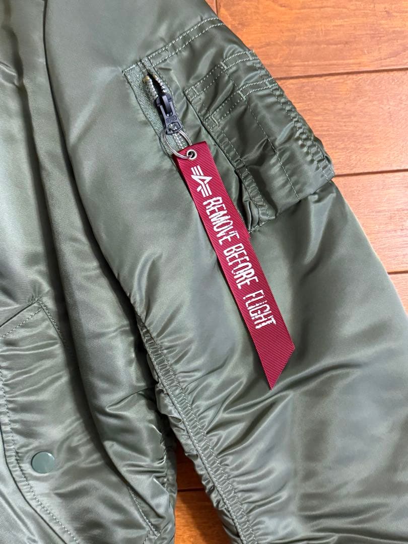 ALPHA社　MA-1フライトジャケット