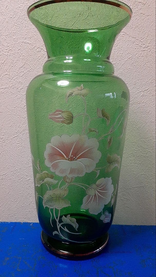 激安！新品。高級ガラスブランド！BOHEMIA クリスタリア インテリア花瓶