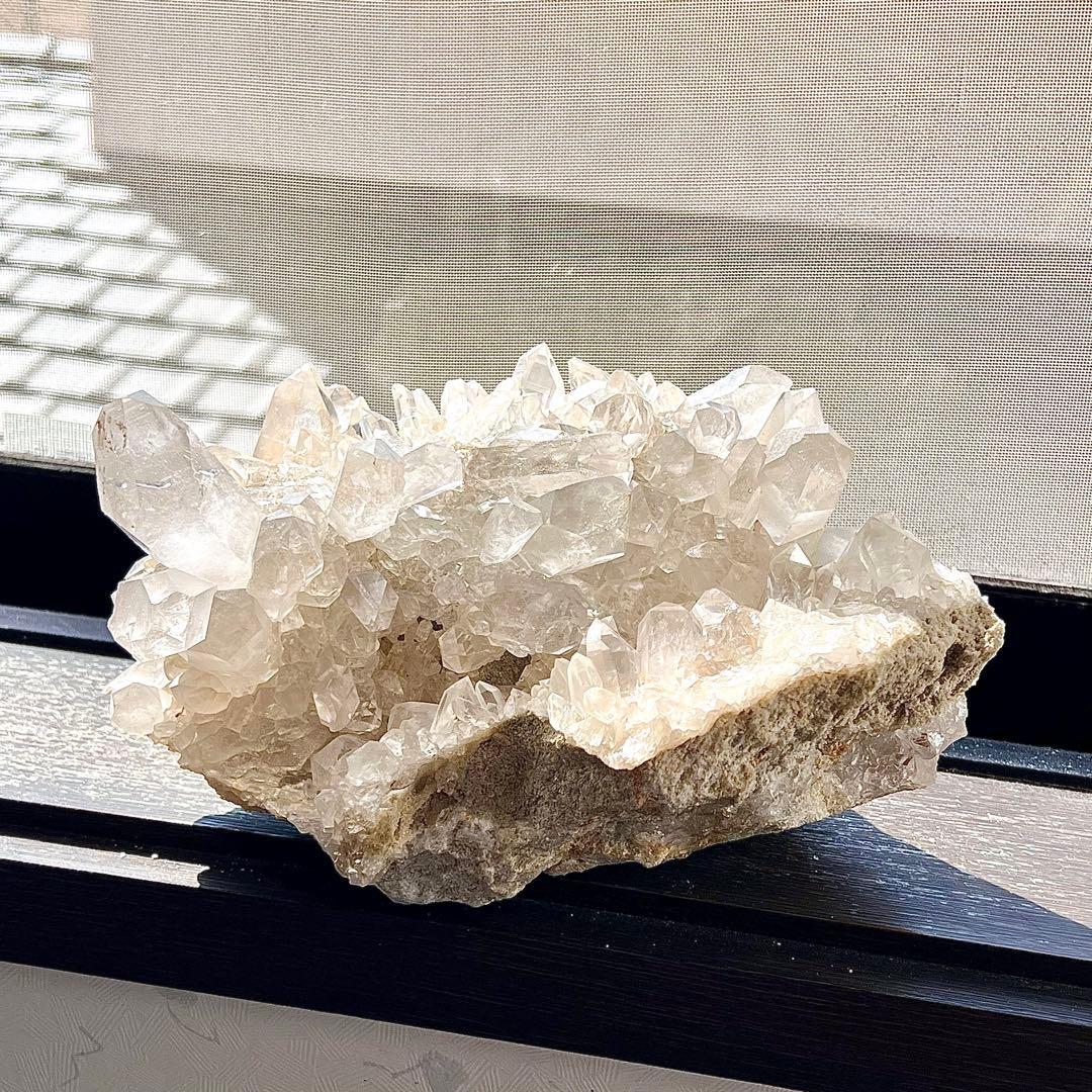 ごつい　最高級　聖地ヒマラヤ マニハール産　高波動 天然水晶クラスター