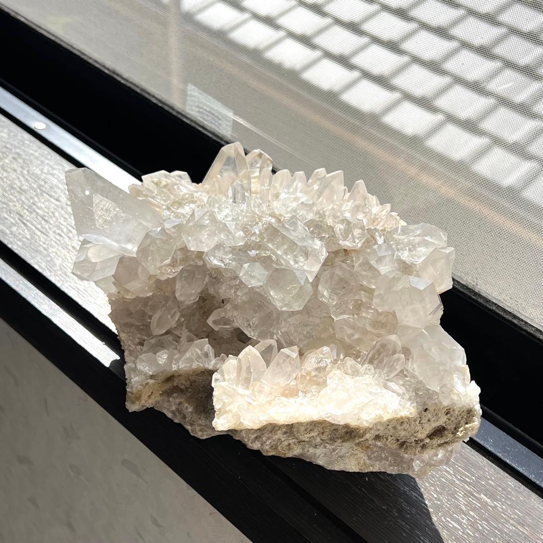 ごつい　最高級　聖地ヒマラヤ マニハール産　高波動 天然水晶クラスター