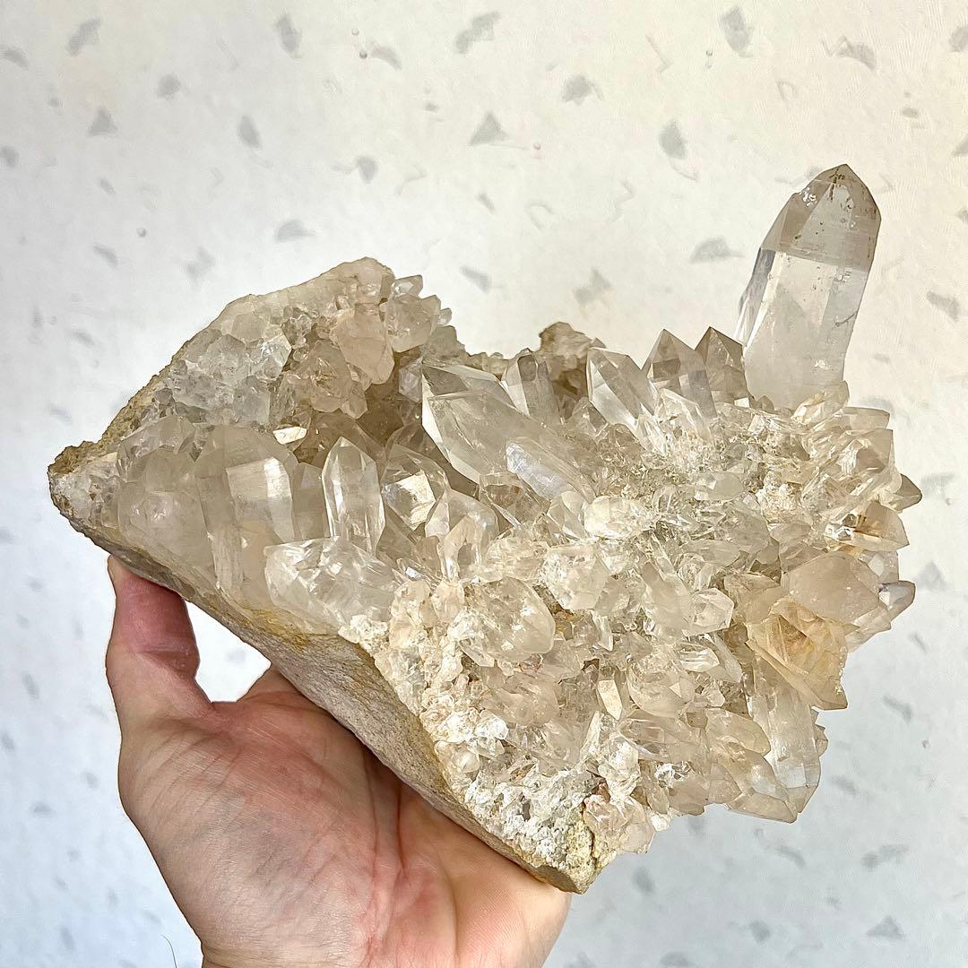 ごつい　最高級　聖地ヒマラヤ マニハール産　高波動 天然水晶クラスター