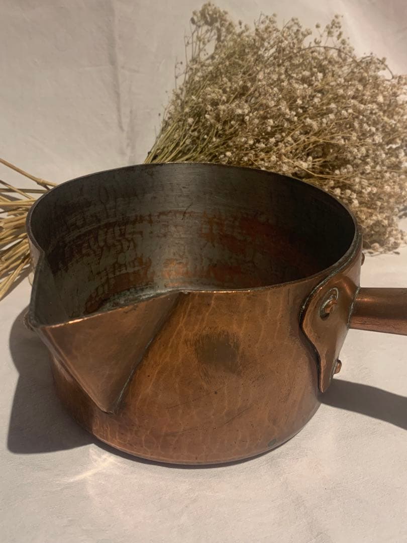 フランス 希少 唯一無二 極厚重量感 ヌガー鍋 槌目 ポエロン 片手鍋 16cm