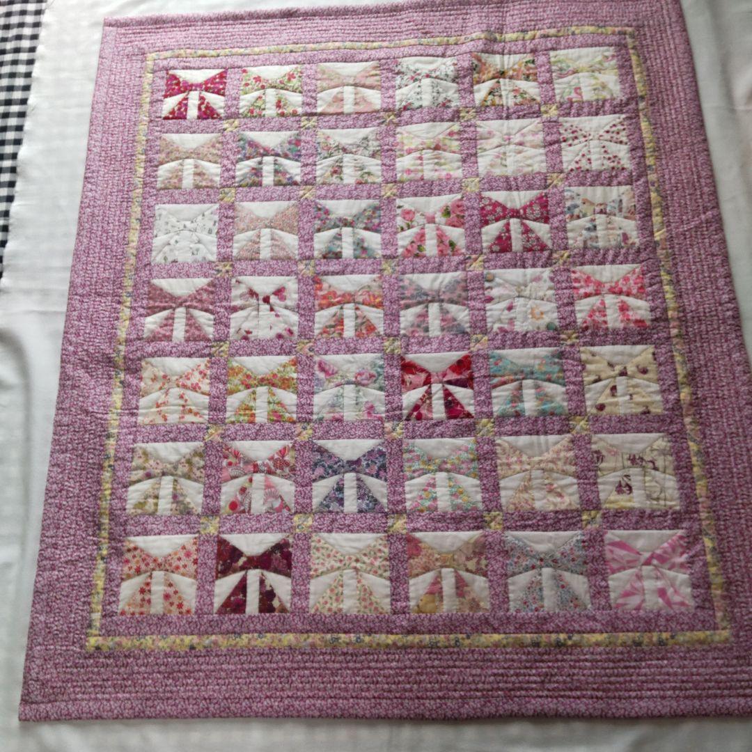 ハンドメイドリバティベッドカバー、　タペストリーリボン