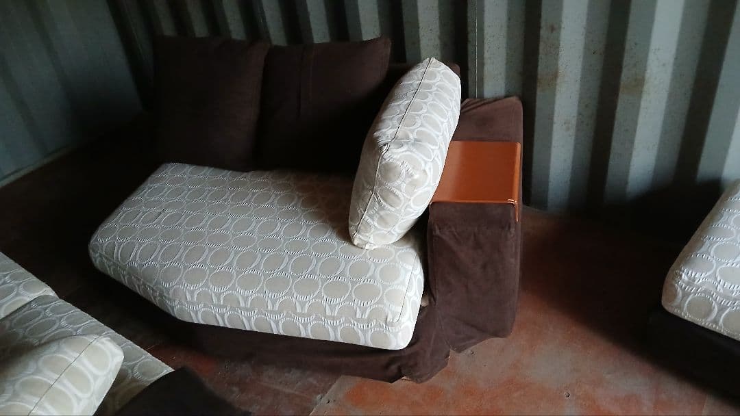 地域限定販売　フクラ　レガト　カウチソファ&オットマン