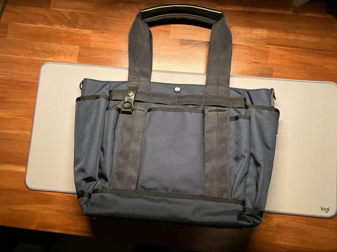 カワニシカバン　グレーブ　コーデュラ　ネイビー