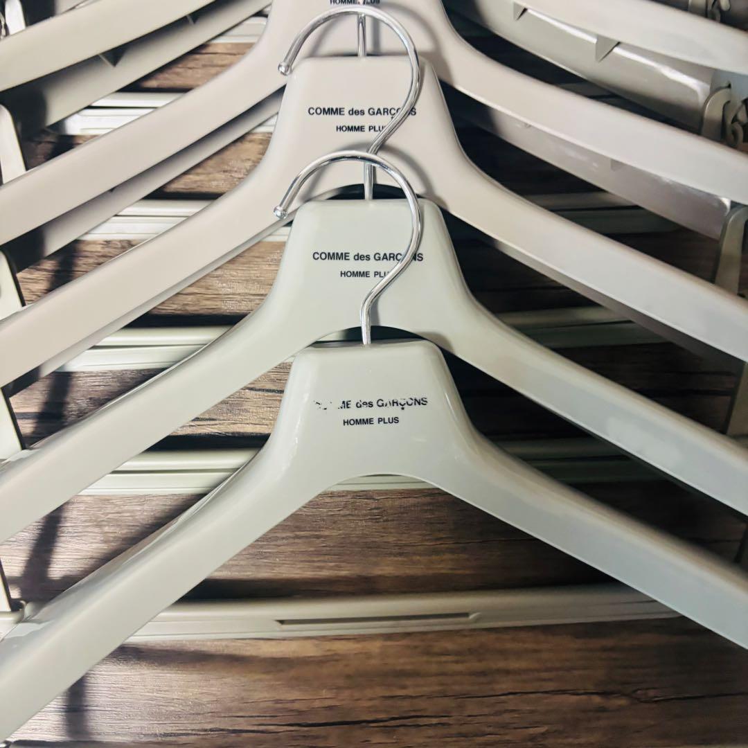 COMME des GARCONS HOMME PLUS 衣類ハンガー 10本
