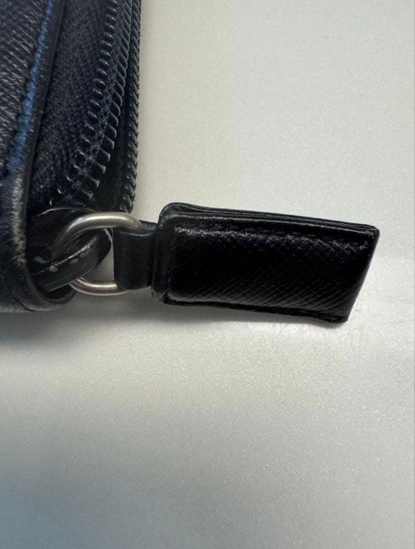 【正規品】PRADA プラダ サフィアーノレザー ラウンドファスナー 長財布