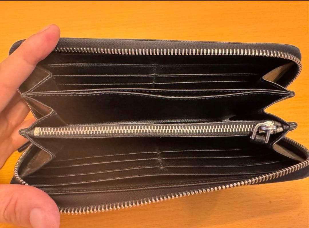 【正規品】PRADA プラダ サフィアーノレザー ラウンドファスナー 長財布