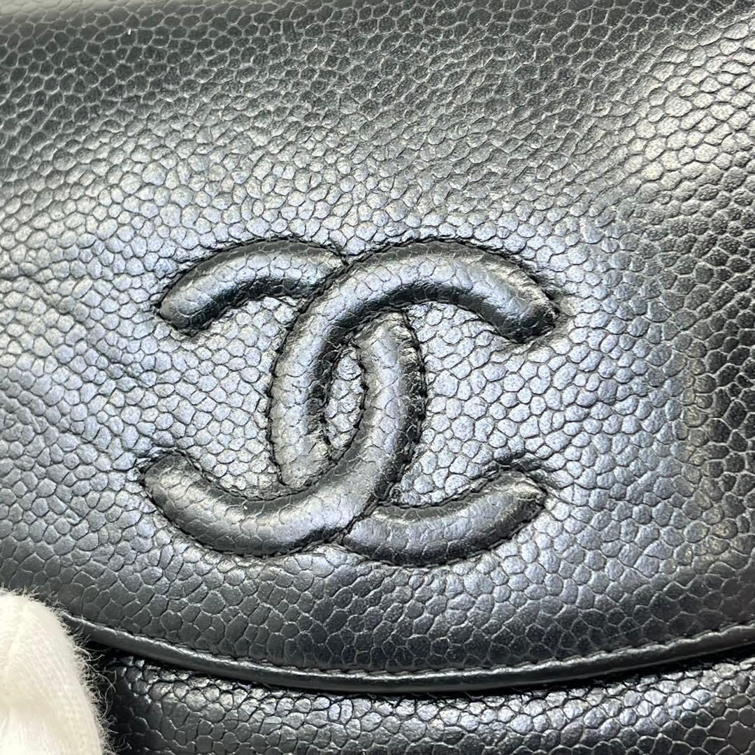 CHANEL 二つ折り財布 ココマーク コンパクト キャビアスキン 黒 レザー