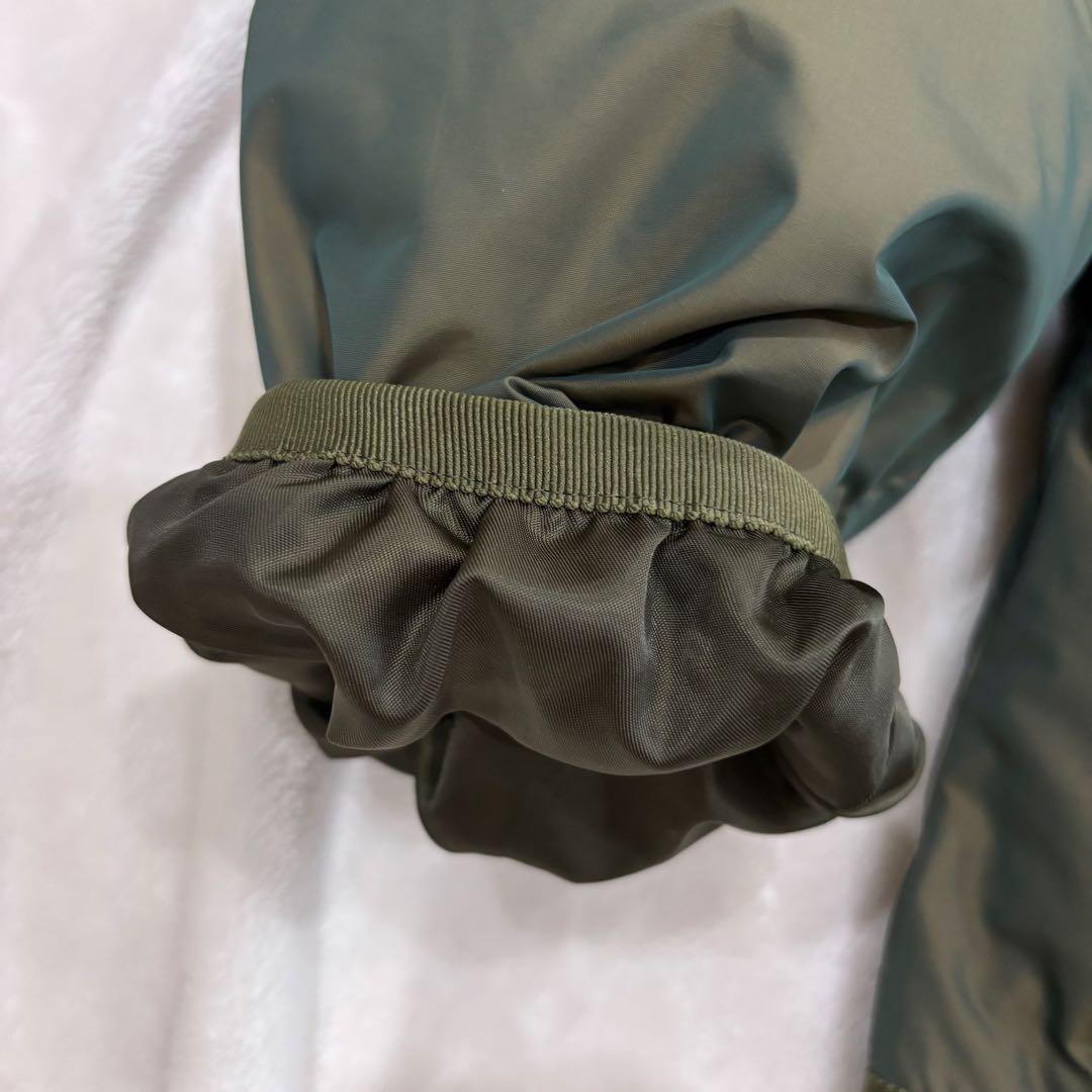 【未使用級】ボーダーズアットバルコニー　ダウンジャケット　カーキ